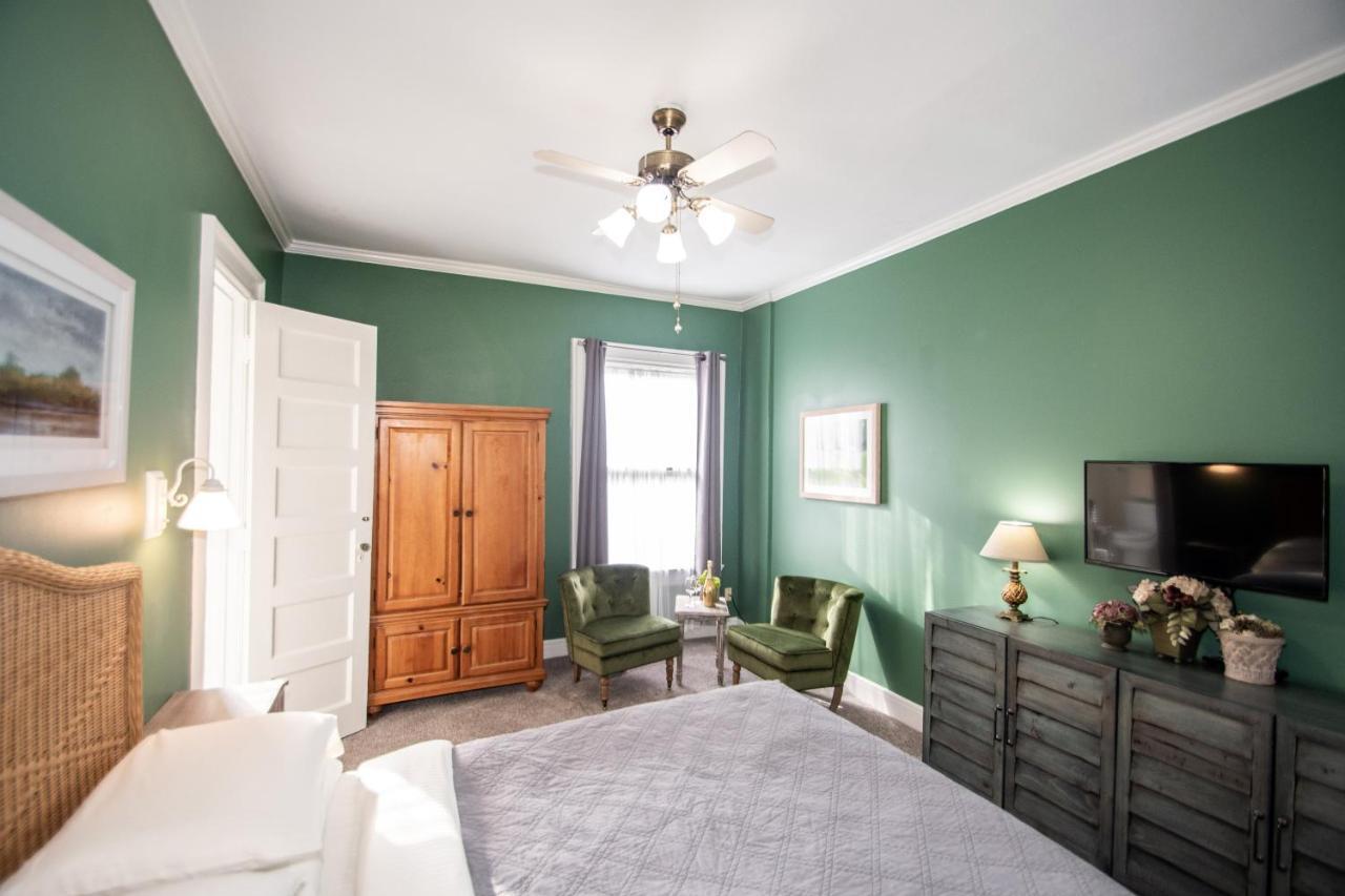 Looking Glass Inn Indianapolis Luaran gambar